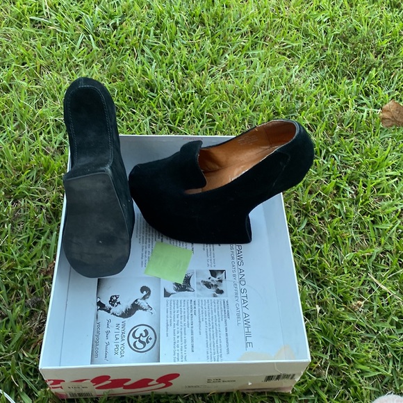 Jeffery Campbell Blyke gently used, they do run a little small. - Picture 2 of 6